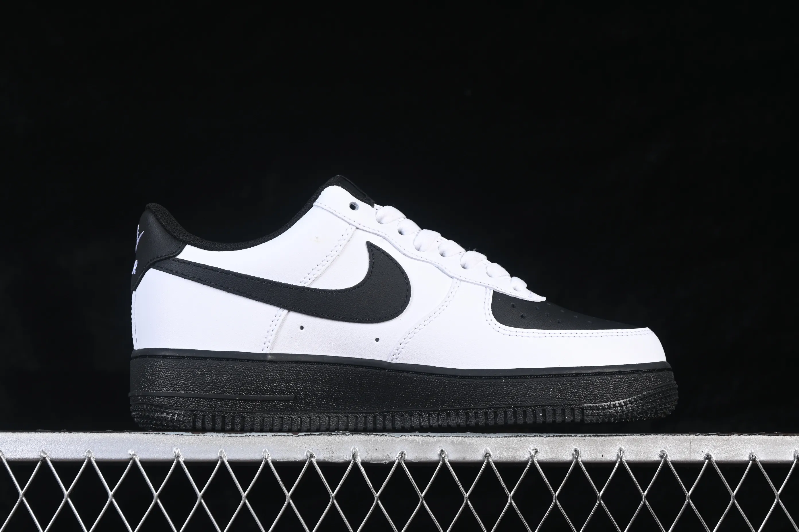 All categories Nk Air Force 1 Air Force series Nk Air Force 1 Low Air Force low-top Nike Air Force 1'07 Low Urban brand Air Force 1 low-top casual sneakers ZH0316-153